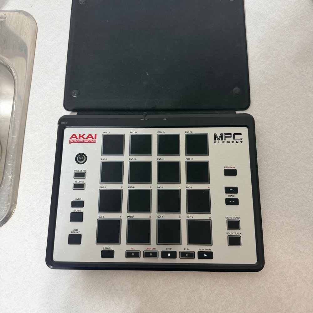 Akai Professional MPC Element Slimline Music Production MIDI Pad Controller